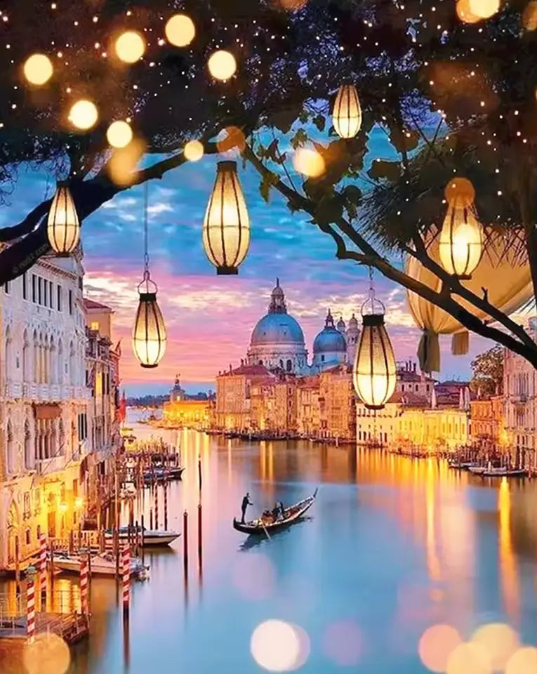 Venise éclairée la nuit et vue sur la basilique Saint-Marc - Italie