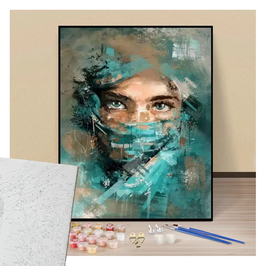 Femme aux yeux verts